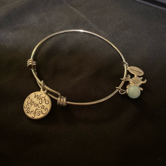 Wish upon a starfish bracelet - Picture 2 of 2